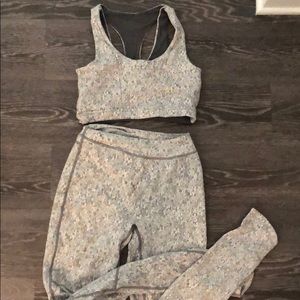 Gymshark sport bra and leggings set